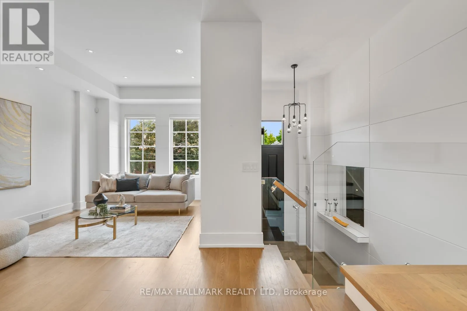 62 ST GERMAIN AVENUE