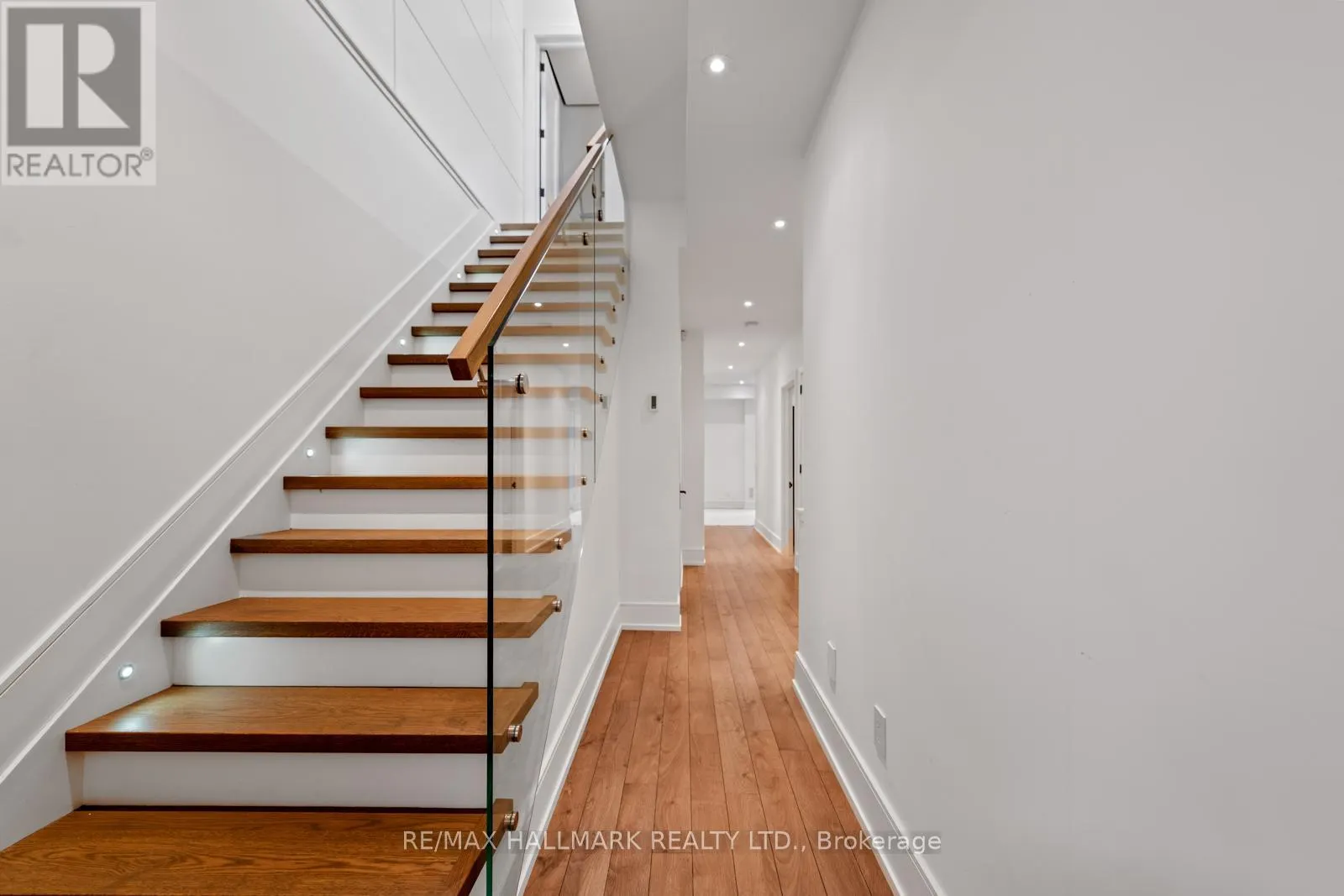 62 ST GERMAIN AVENUE