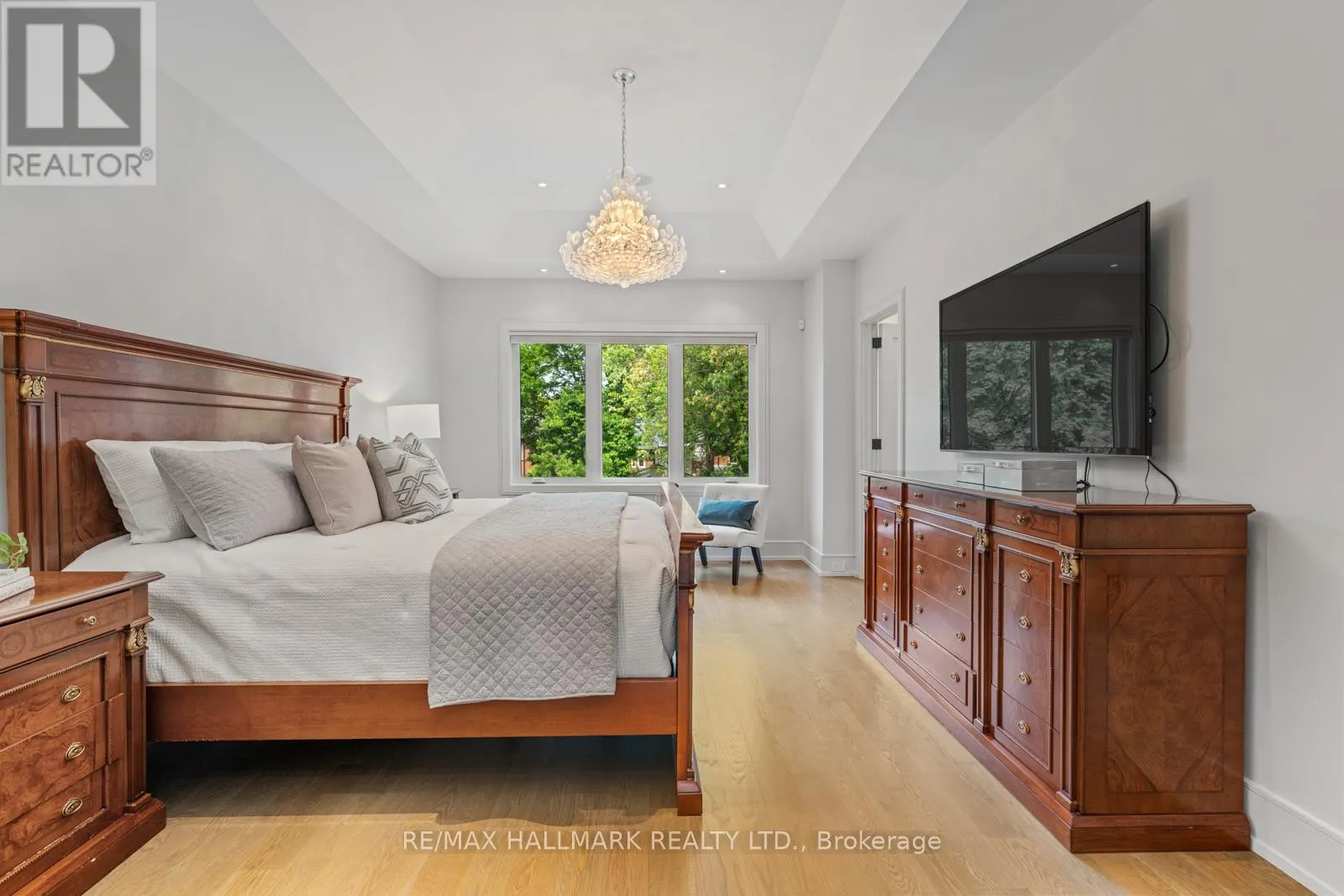62 ST GERMAIN AVENUE