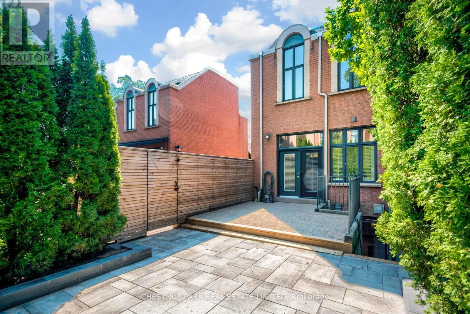 28 MARLBOROUGH AVENUE