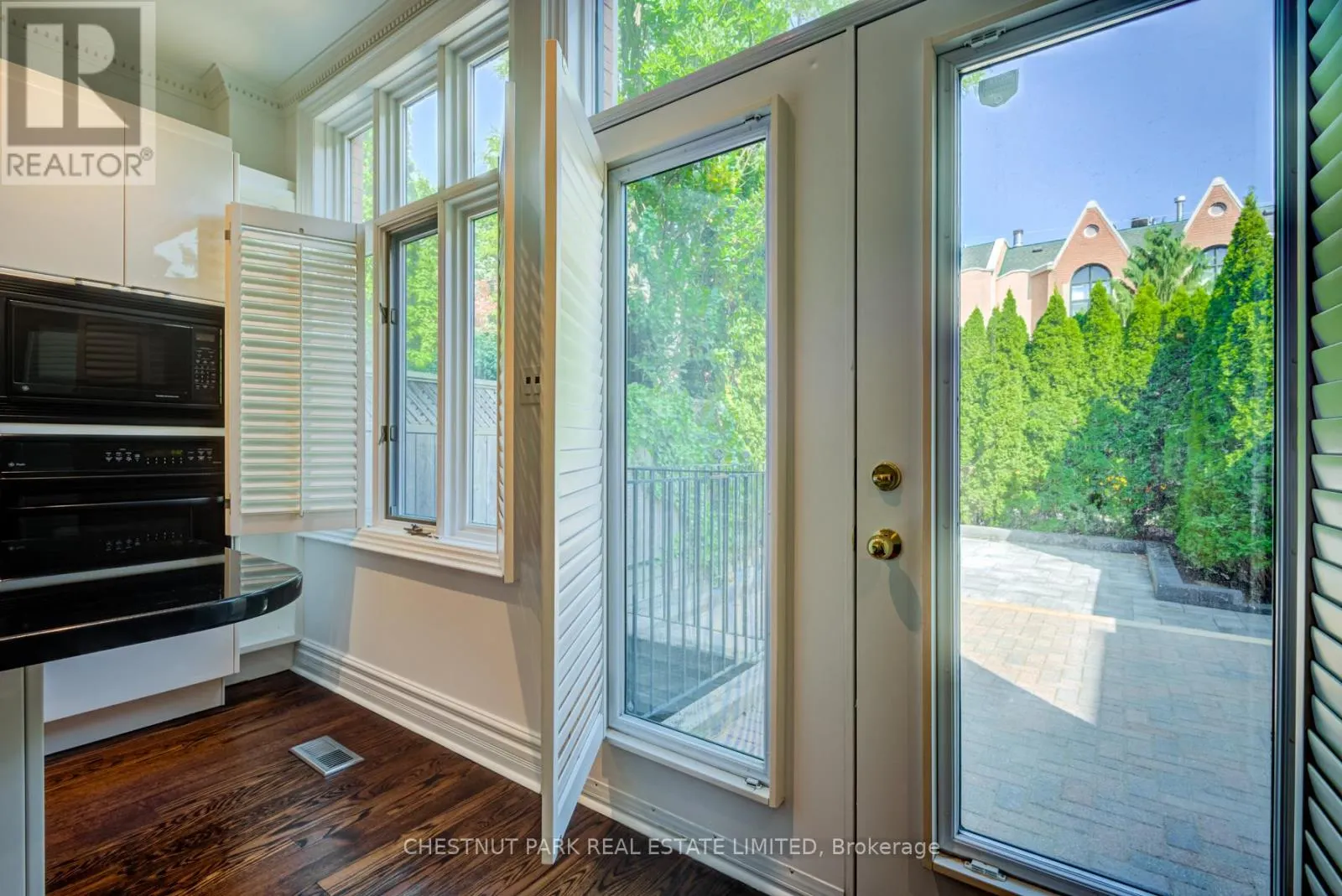 28 MARLBOROUGH AVENUE