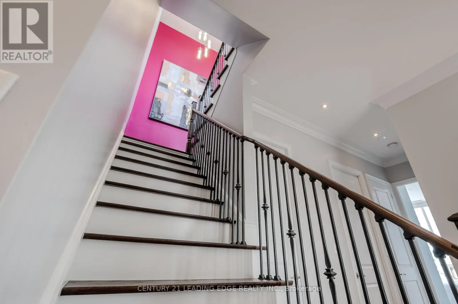 PH303 - 135 WYNFORD DRIVE