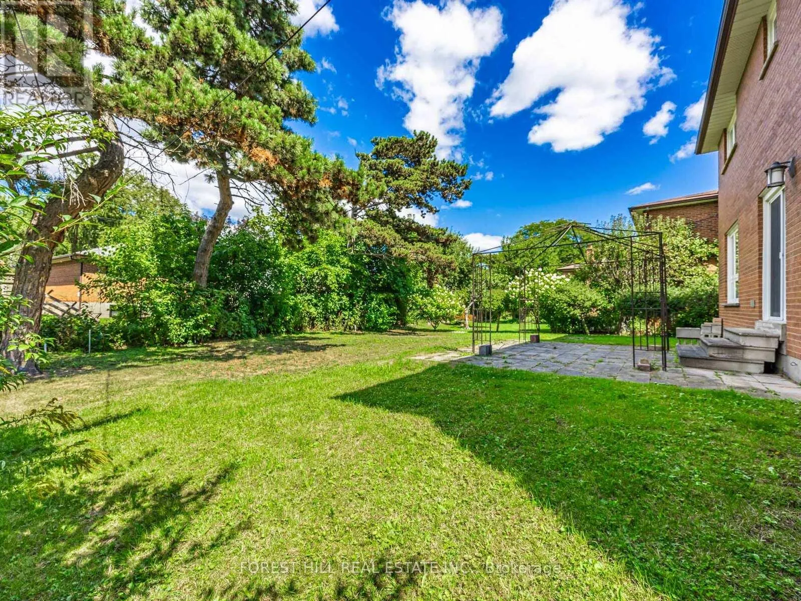16 CLAYLAND DRIVE