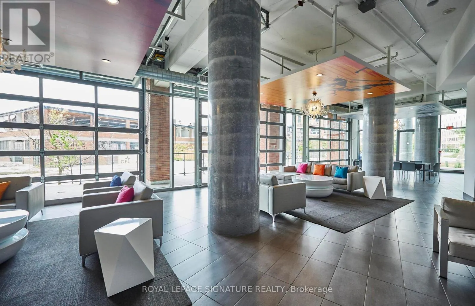 2112 - 150 EAST LIBERTY STREET