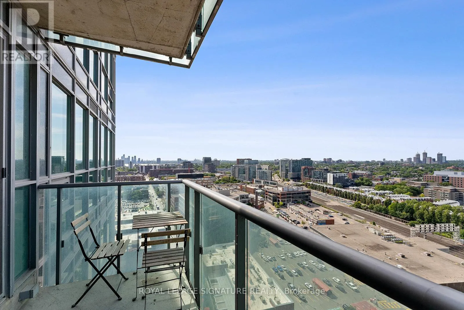 2112 - 150 EAST LIBERTY STREET