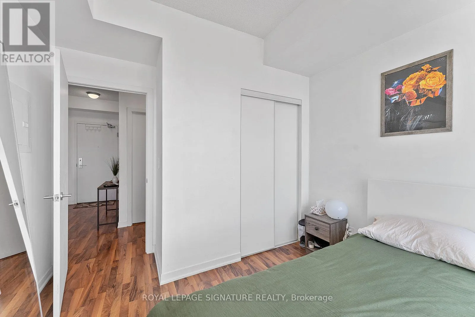 2112 - 150 EAST LIBERTY STREET