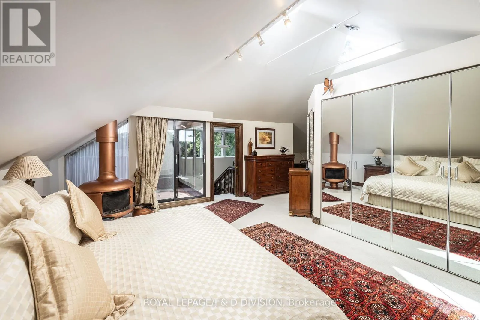 428 RUSSELL HILL ROAD
