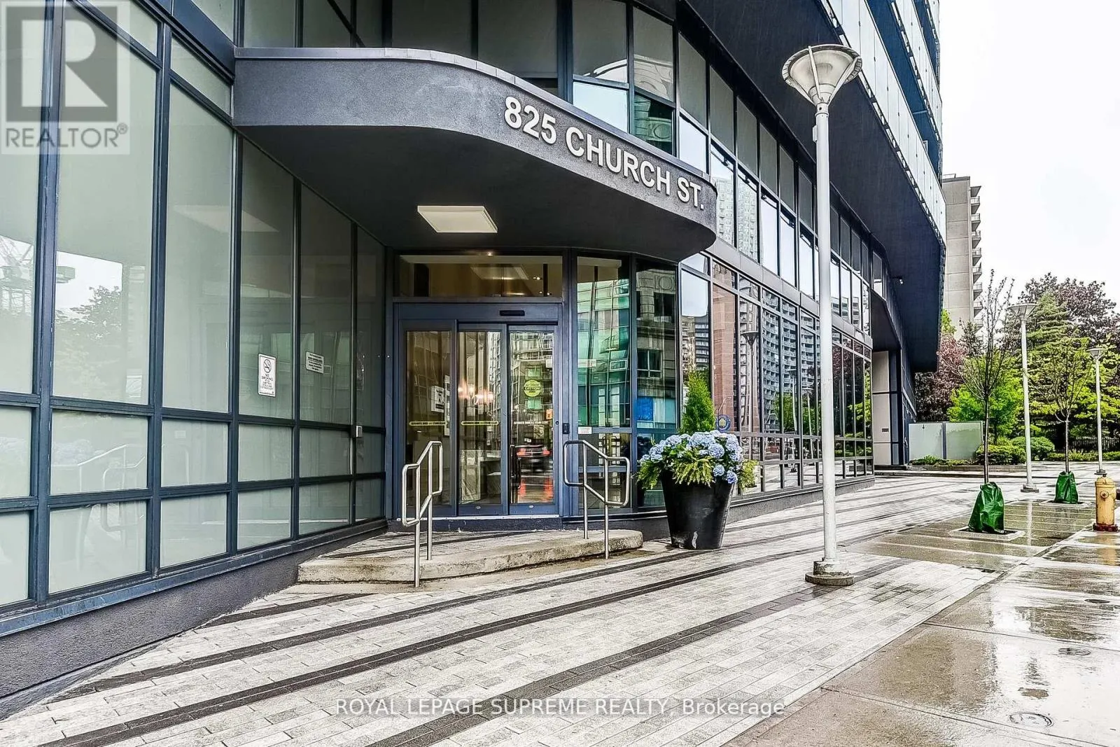 619 - 825 CHURCH STREET