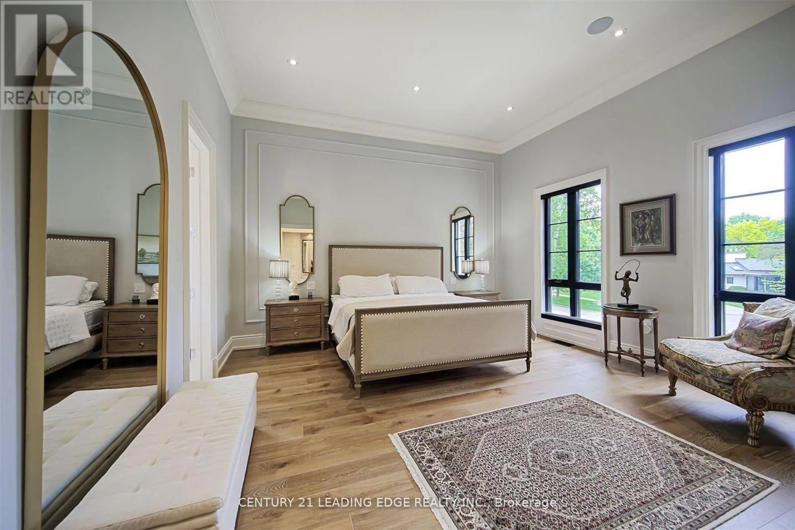 9 SANDPIPER COURT