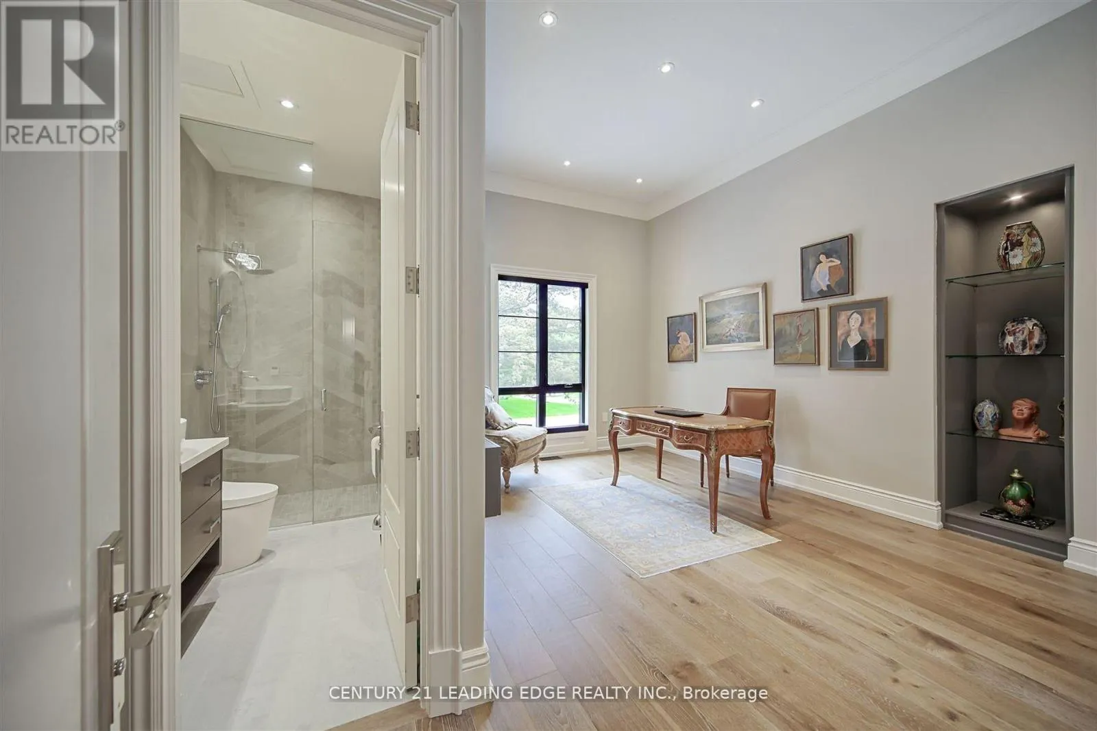 9 SANDPIPER COURT