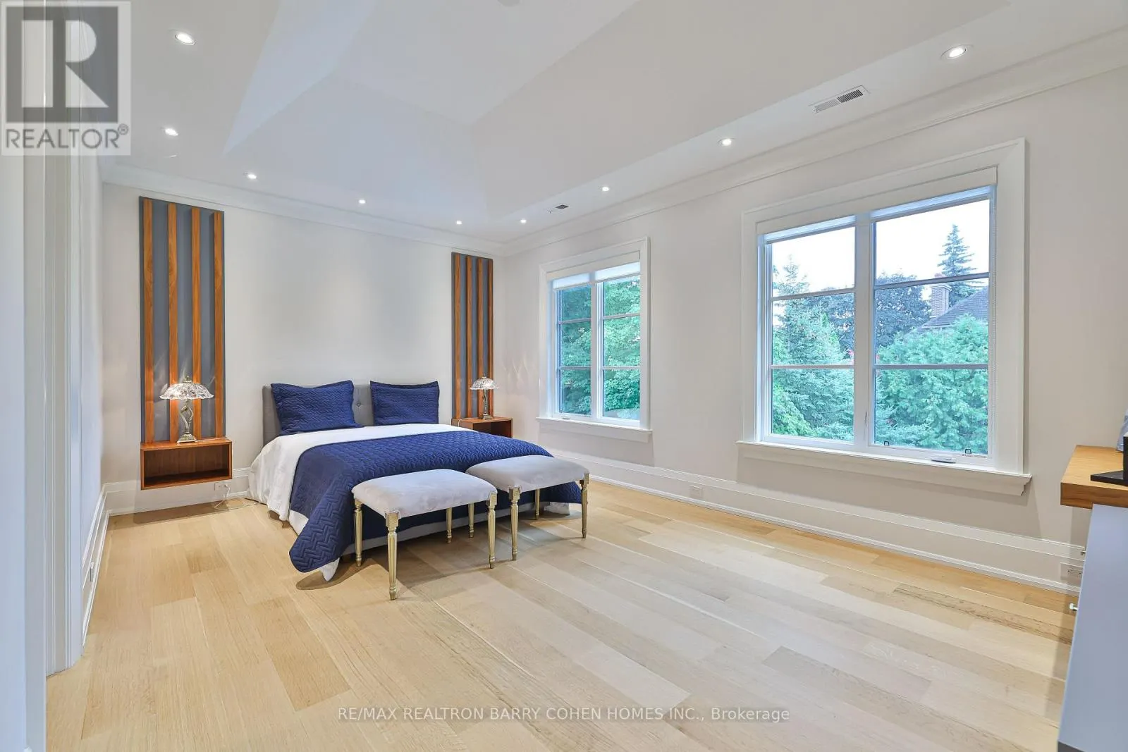 33 STRATHEDEN ROAD