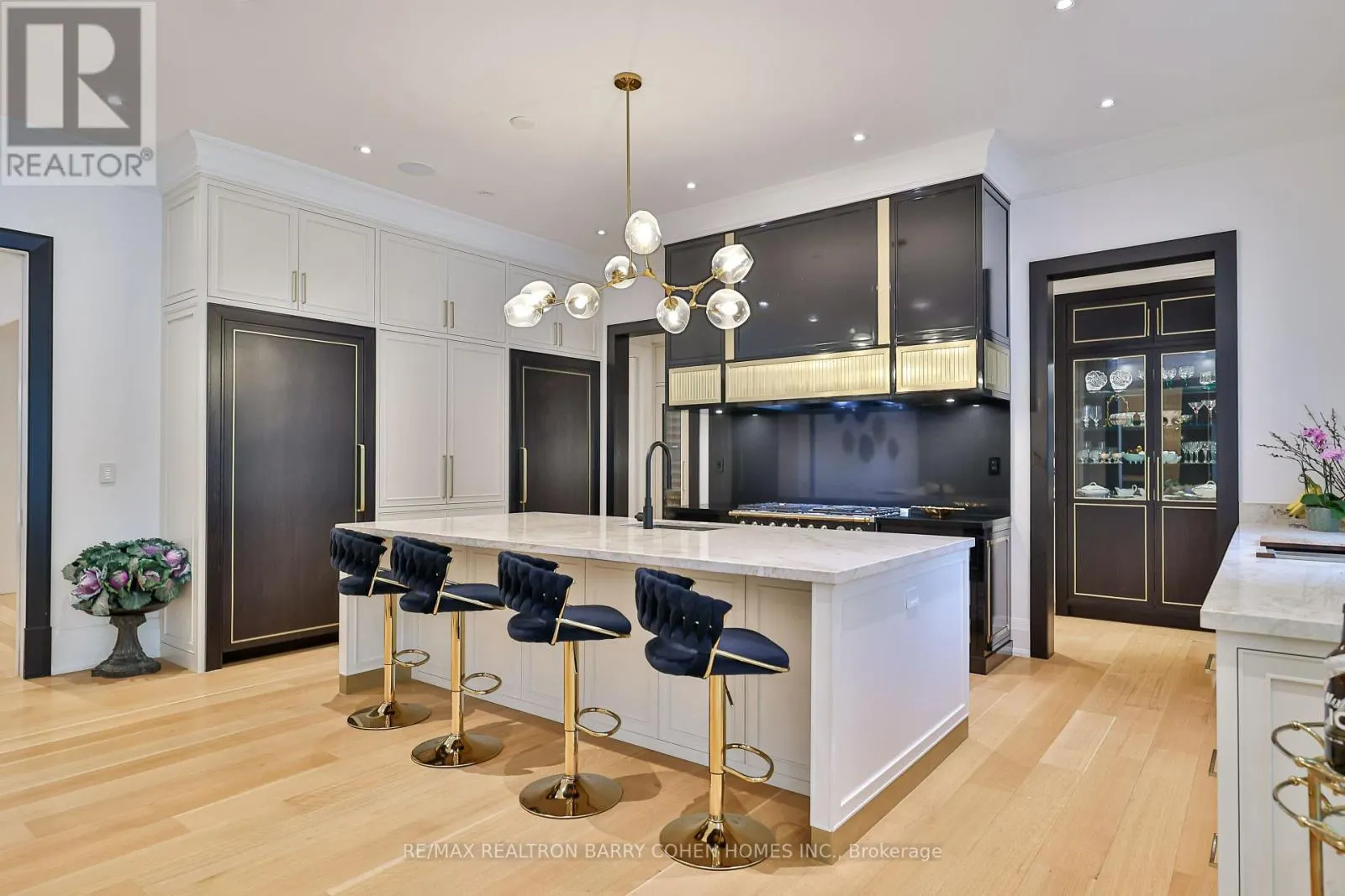 33 STRATHEDEN ROAD