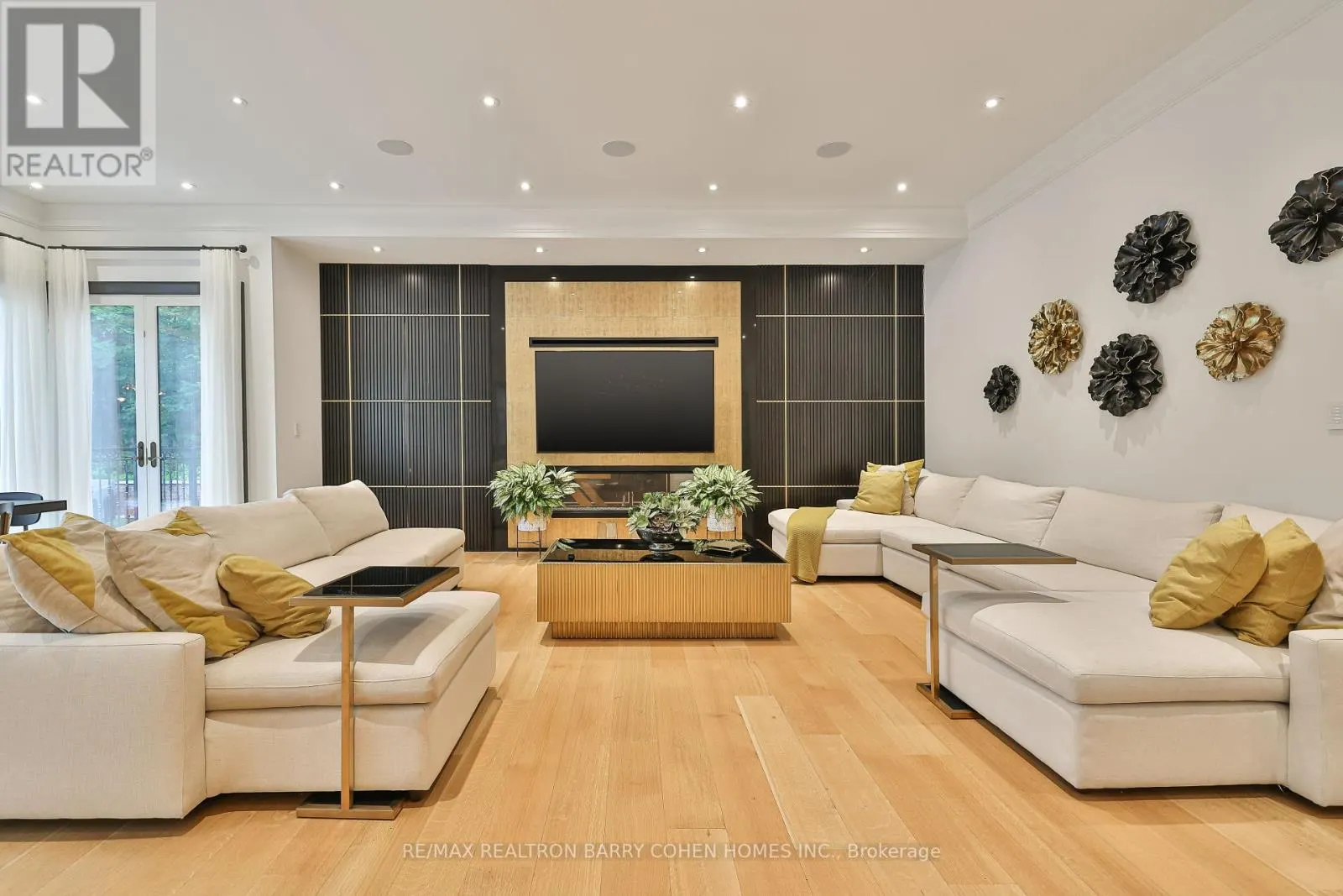 33 STRATHEDEN ROAD