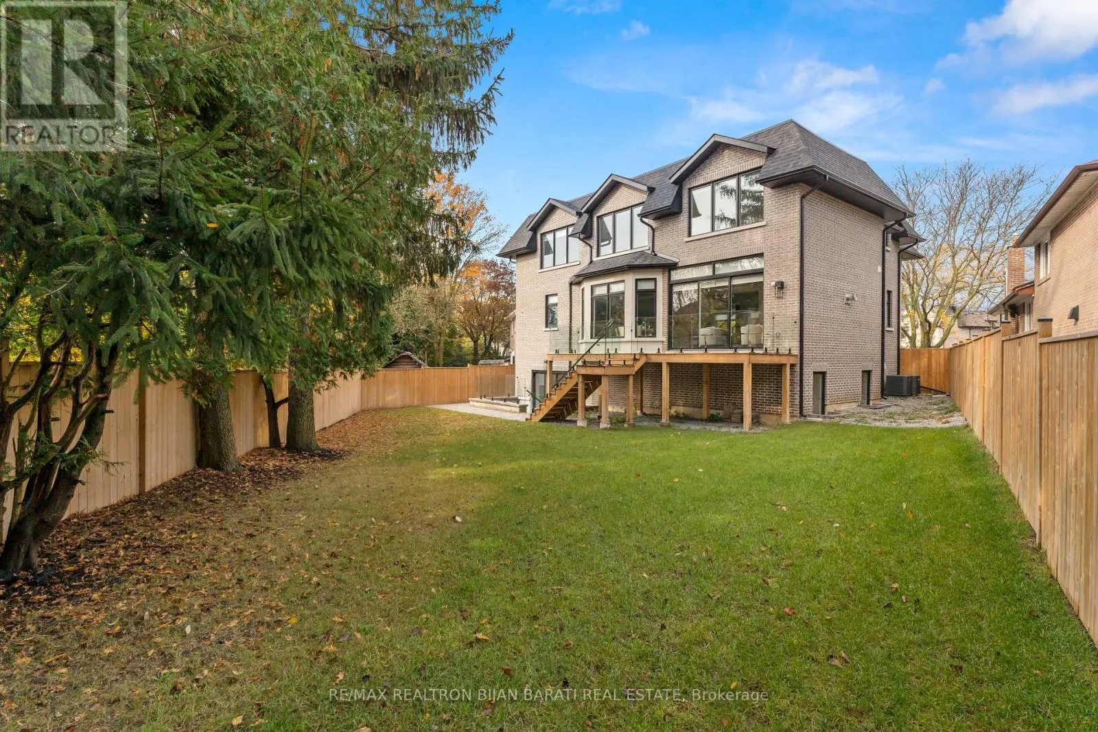 17 WARING COURT