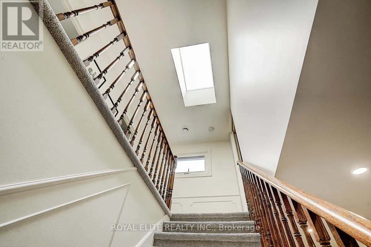 11 ABBEYWOOD TRAIL