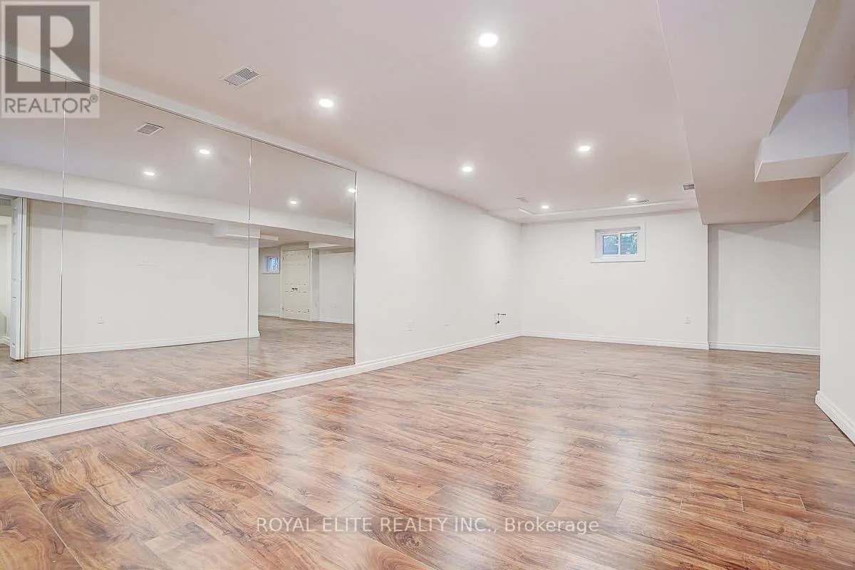 11 ABBEYWOOD TRAIL