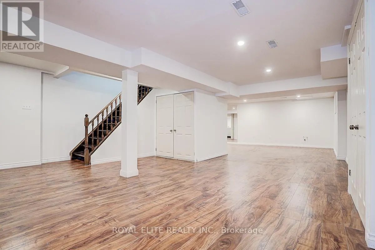 11 ABBEYWOOD TRAIL