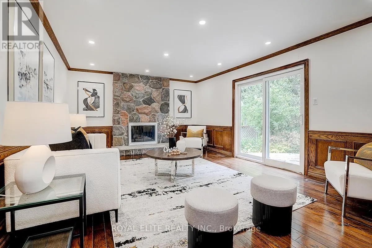 11 ABBEYWOOD TRAIL