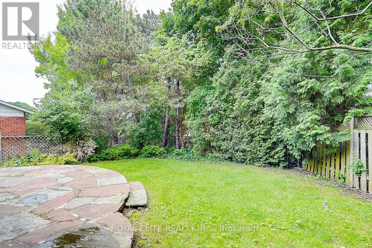 11 ABBEYWOOD TRAIL