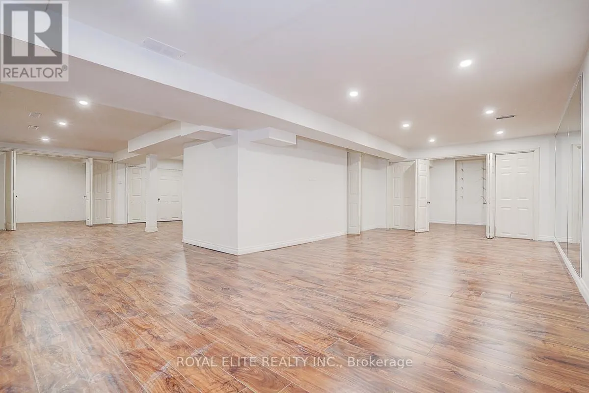 11 ABBEYWOOD TRAIL