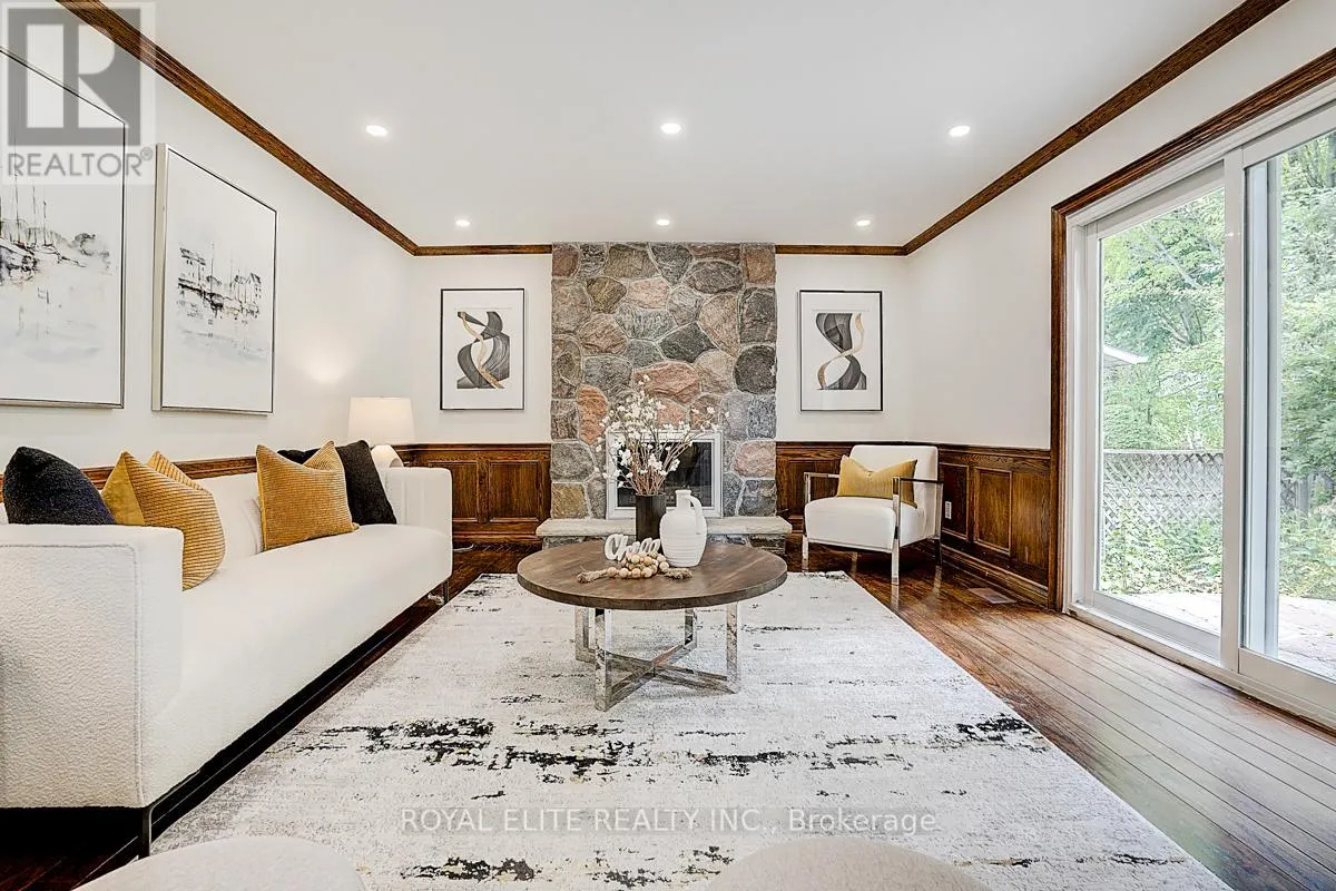 11 ABBEYWOOD TRAIL