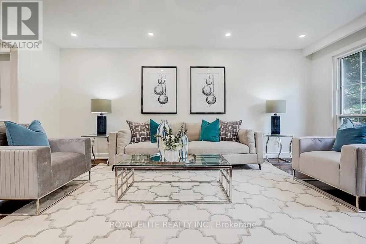11 ABBEYWOOD TRAIL