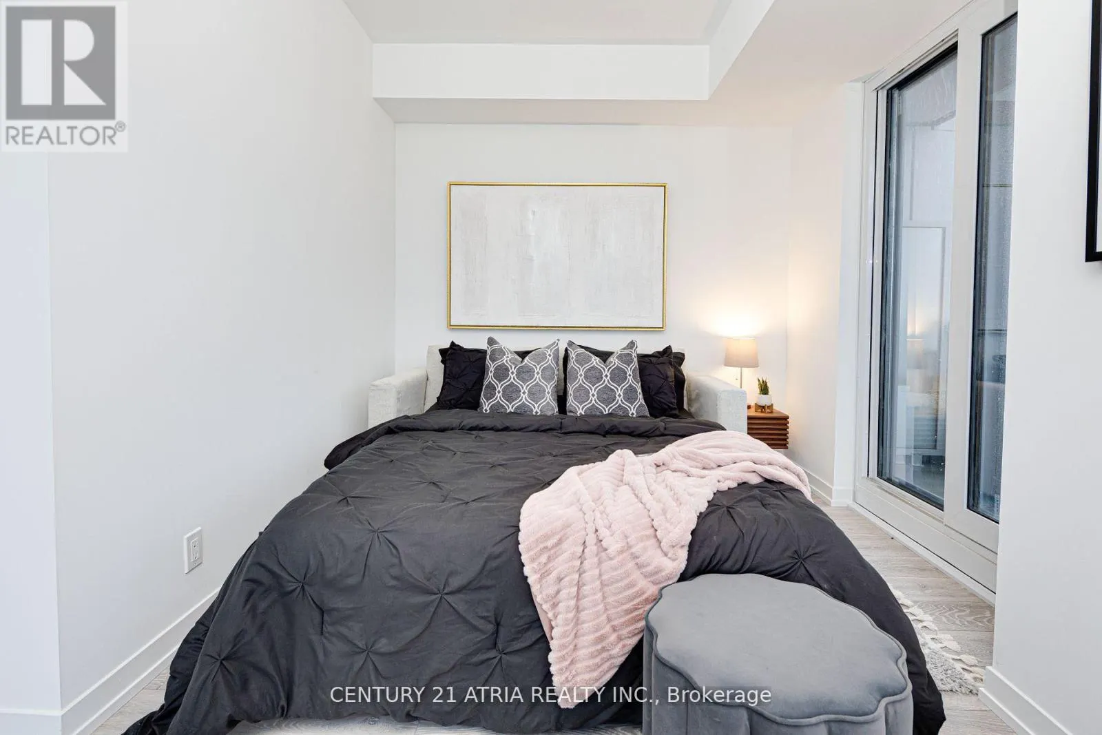 1820 - 2020 BATHURST STREET