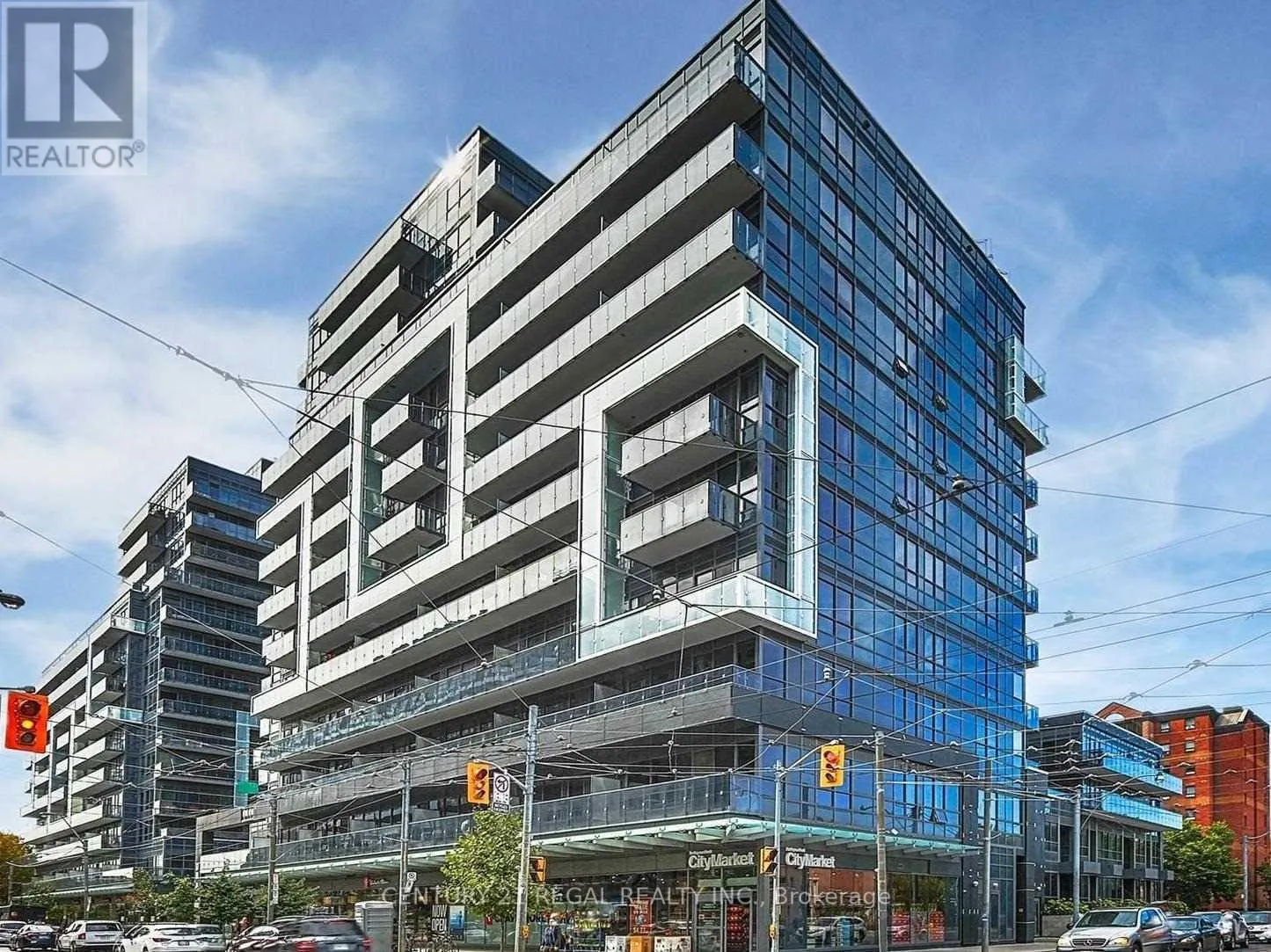 LPH-16 - 1030 KING STREET W