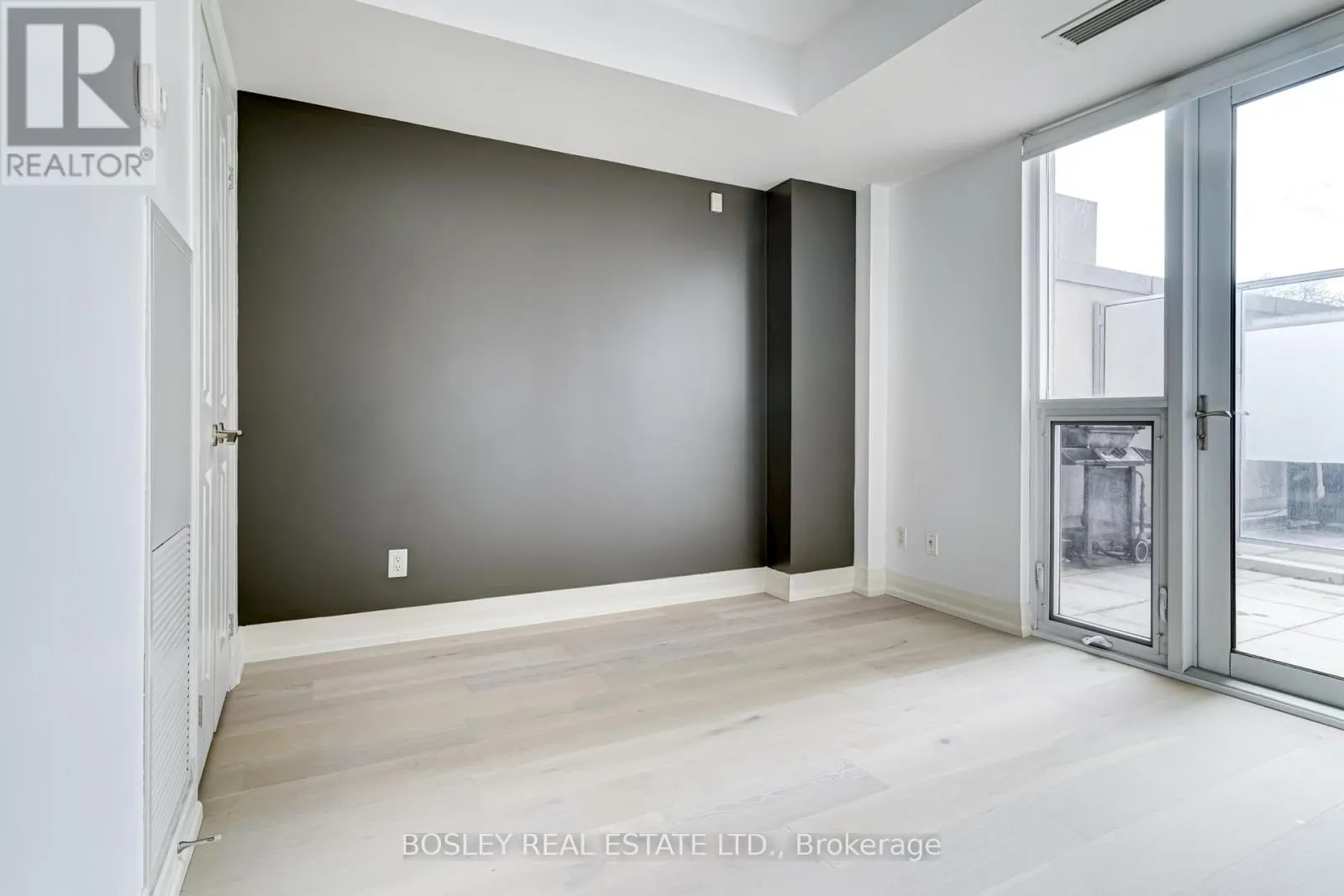 205 - 1430 YONGE STREET