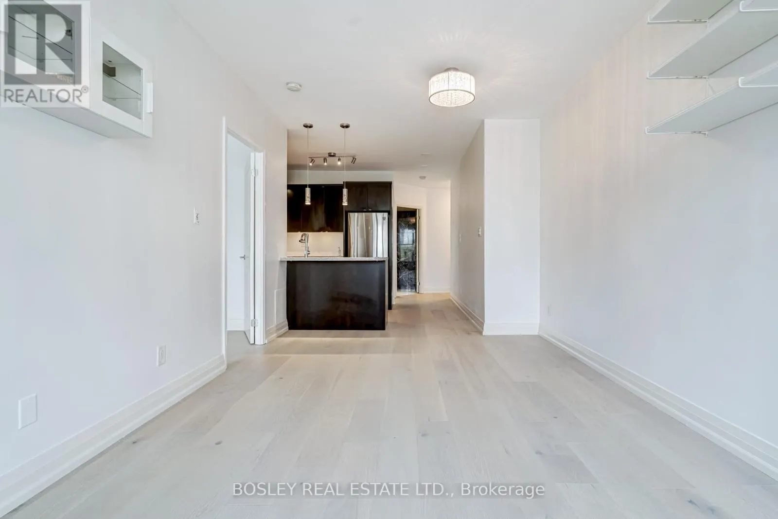 205 - 1430 YONGE STREET