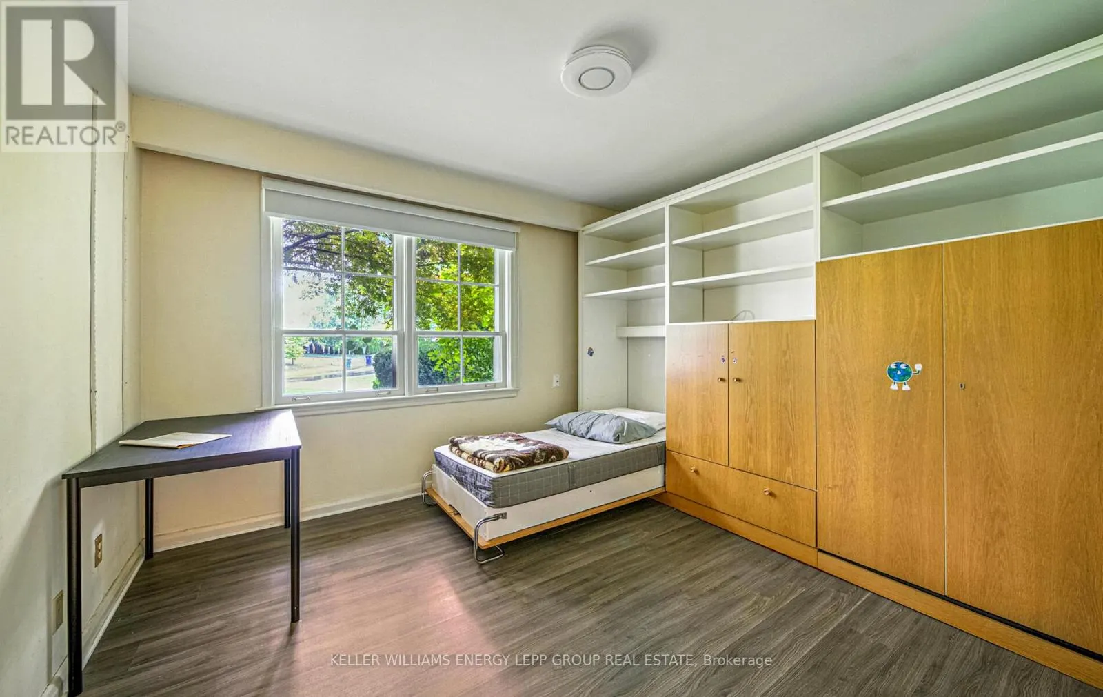 15 ARTINGER COURT