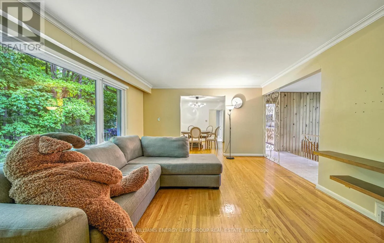 15 ARTINGER COURT