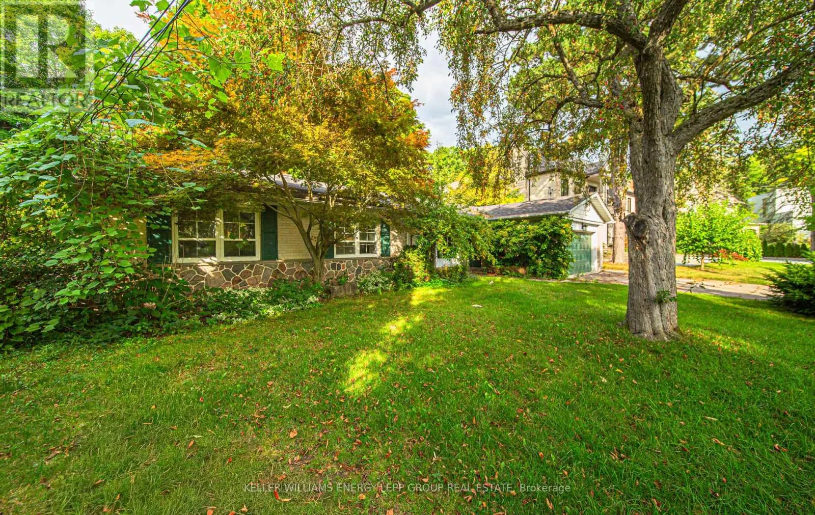 15 ARTINGER COURT