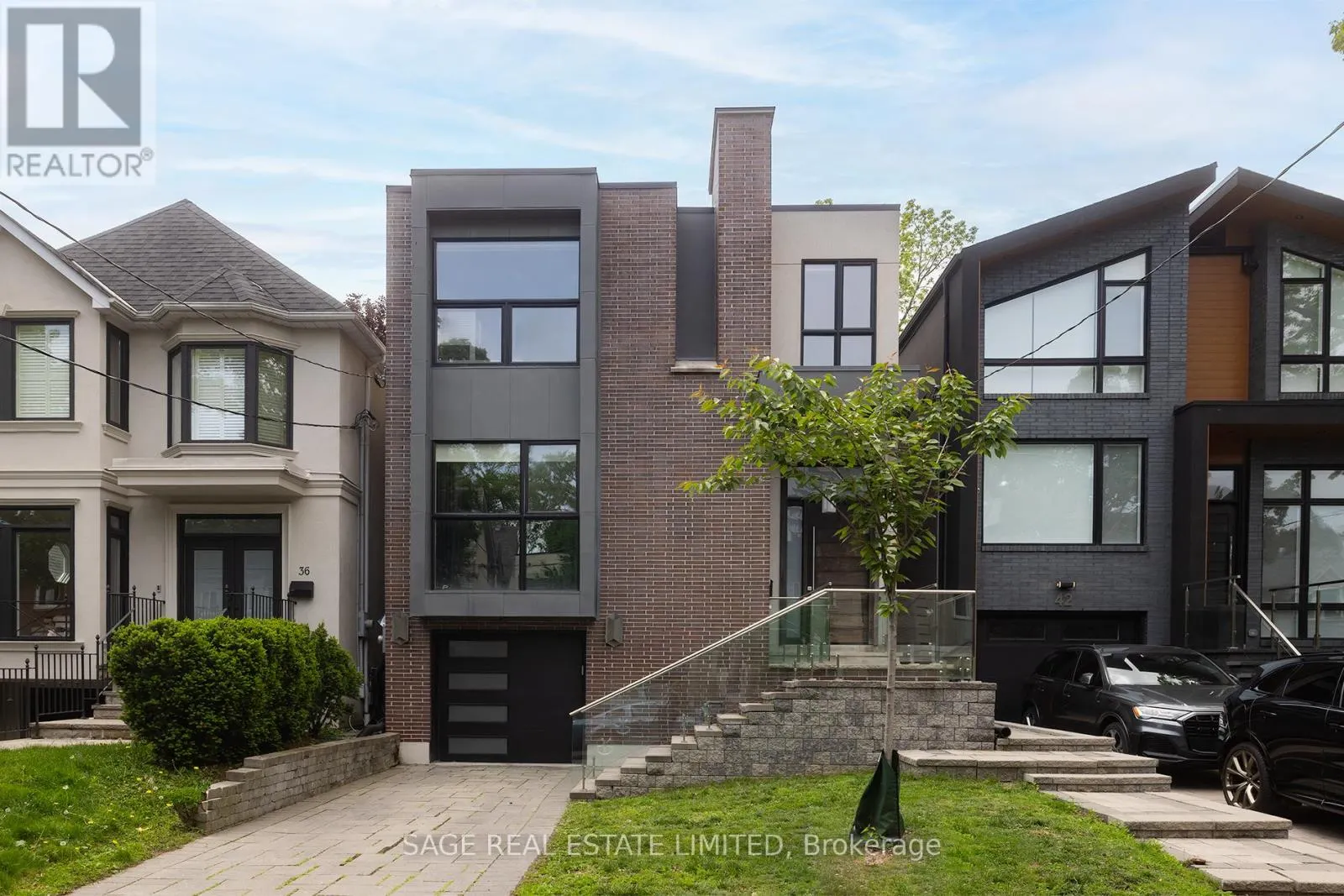 40 HOYLE AVENUE
