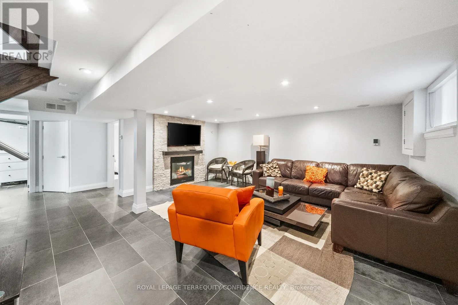 45 GLENBOROUGH PARK CRESCENT