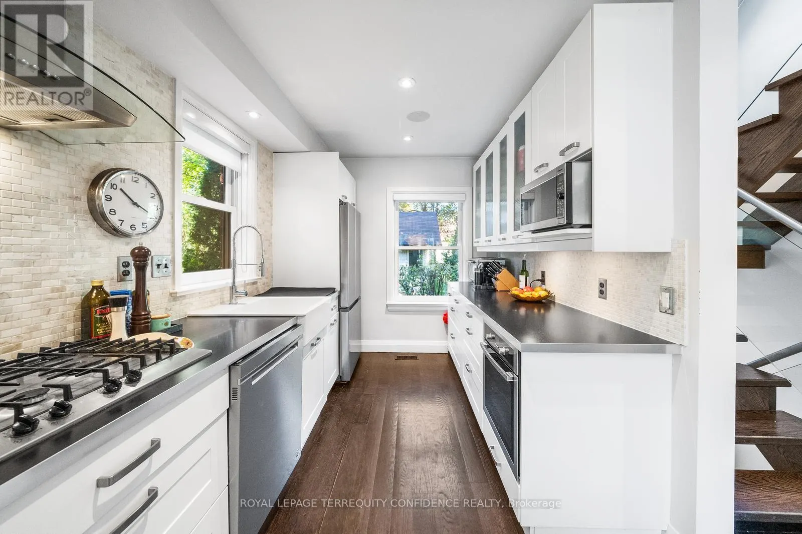 45 GLENBOROUGH PARK CRESCENT