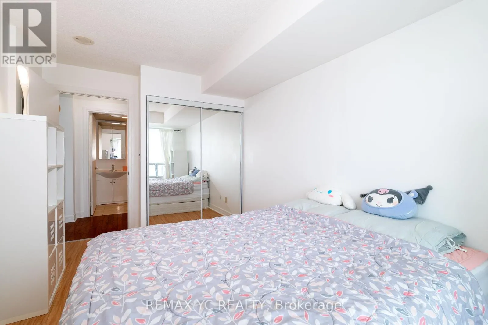2612 - 16 HARRISON GARDEN BOULEVARD
