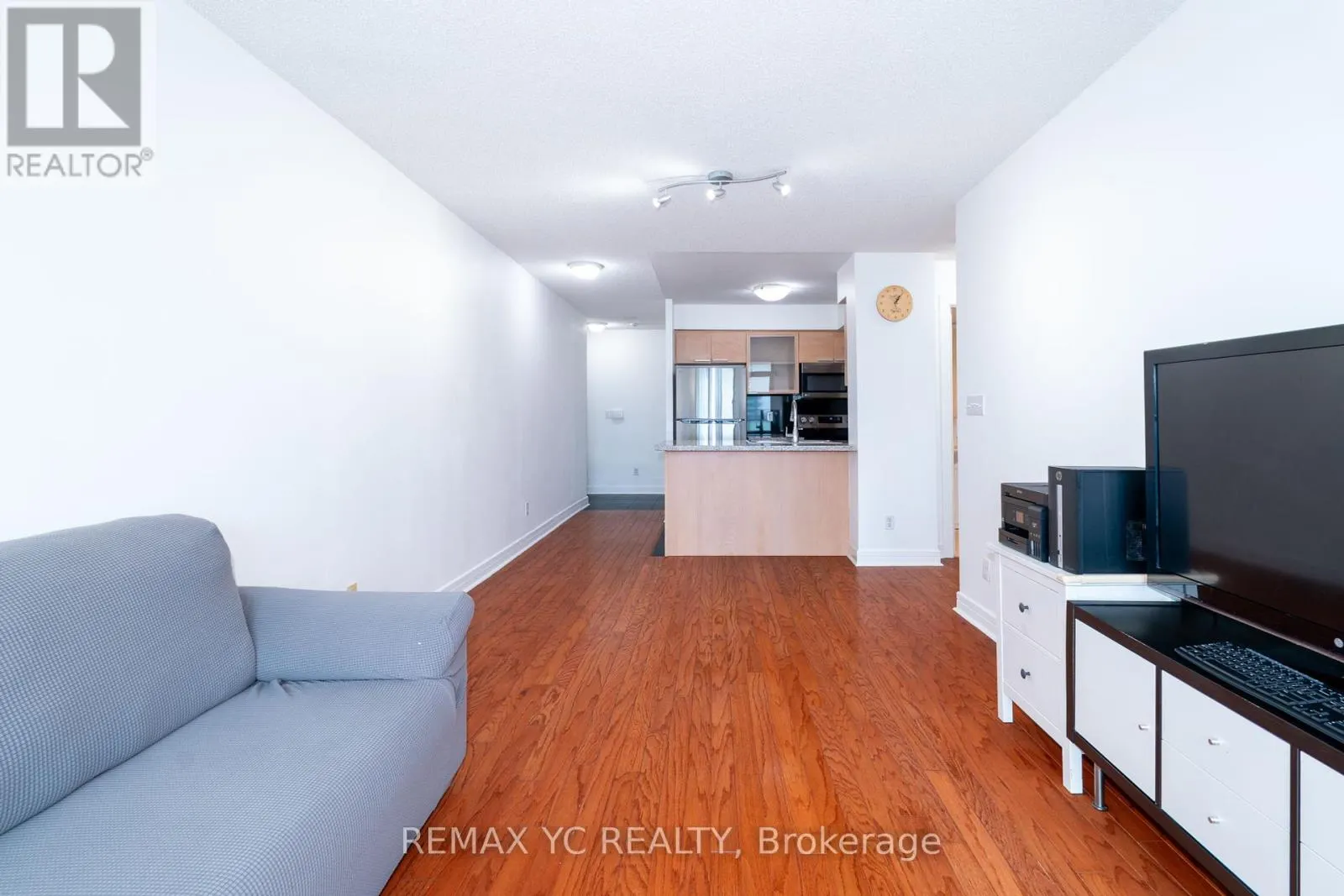 2612 - 16 HARRISON GARDEN BOULEVARD