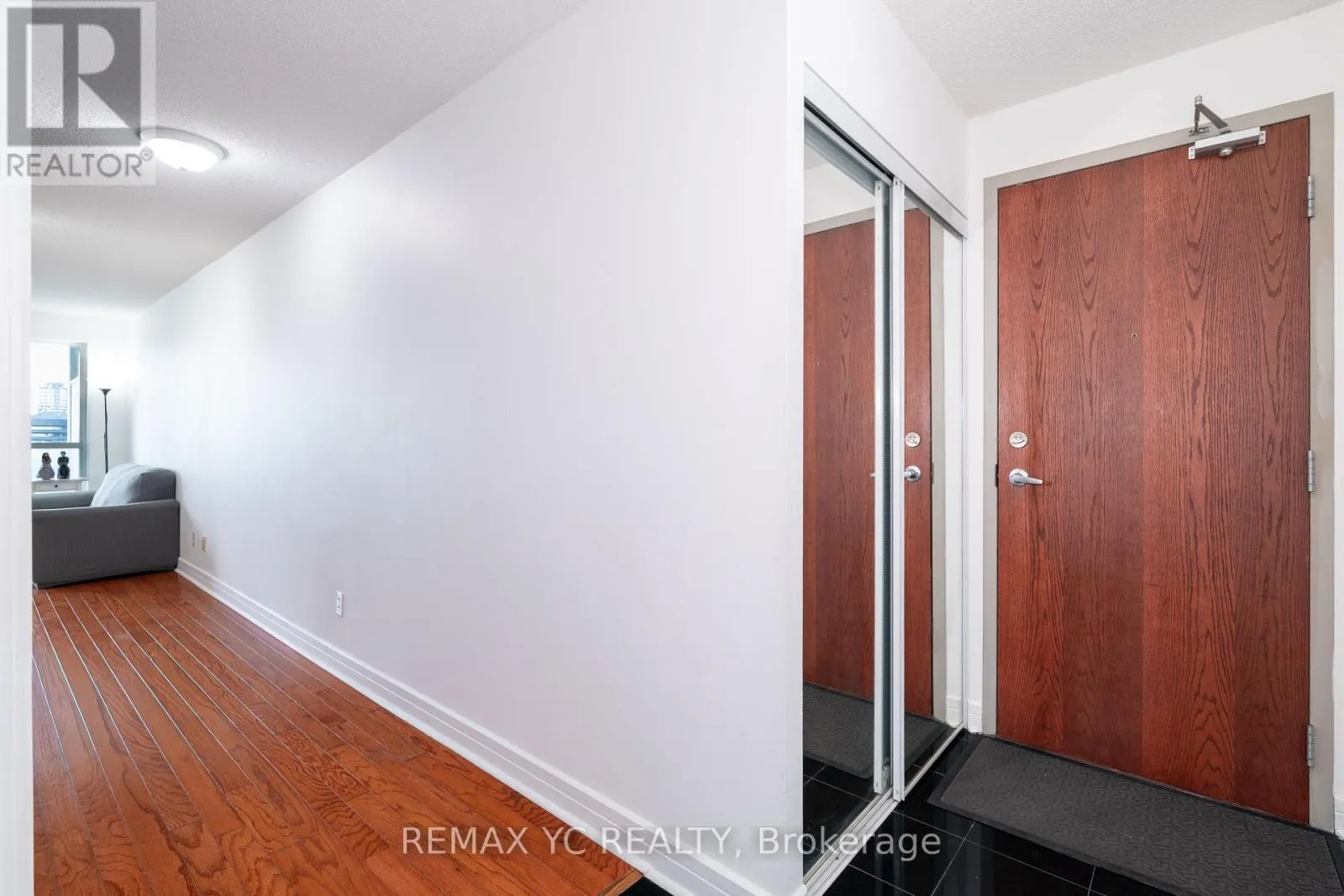 2612 - 16 HARRISON GARDEN BOULEVARD