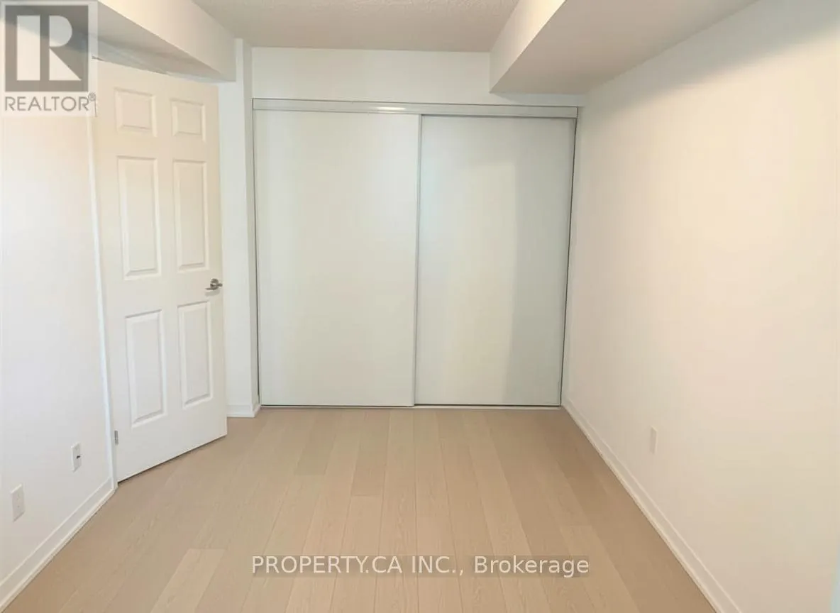 510 - 228 QUEENS QUAY W