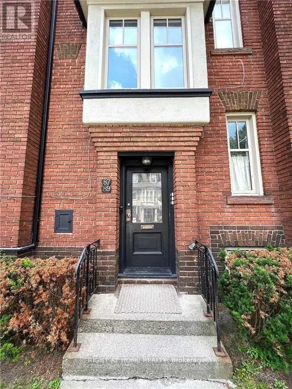 BSMT - 31 ORIOLE PARKWAY