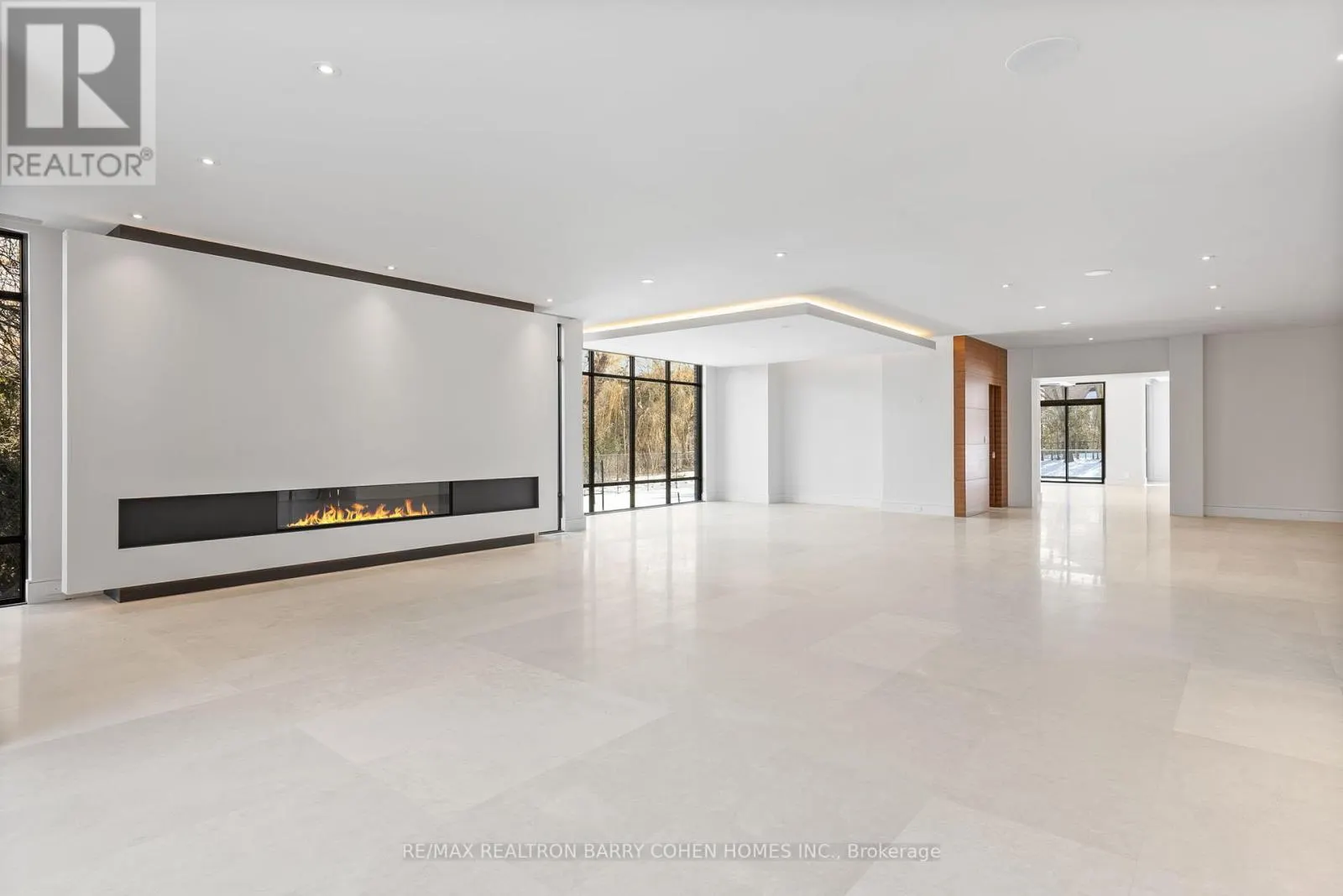 103 OLD COLONY ROAD