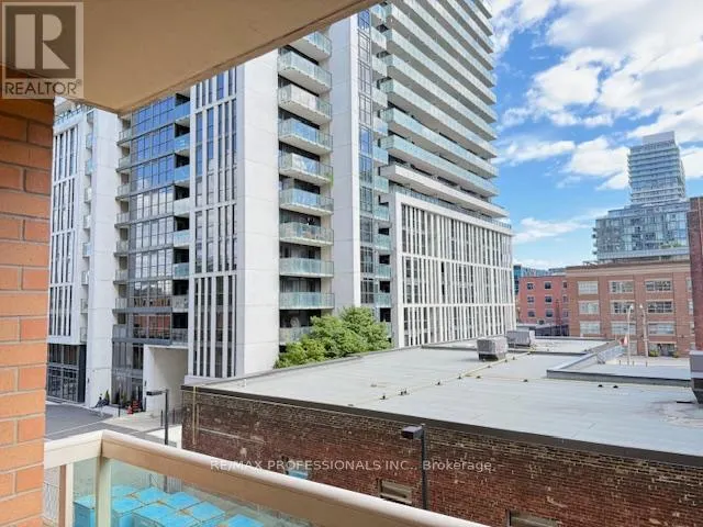 307 - 323 RICHMOND STREET