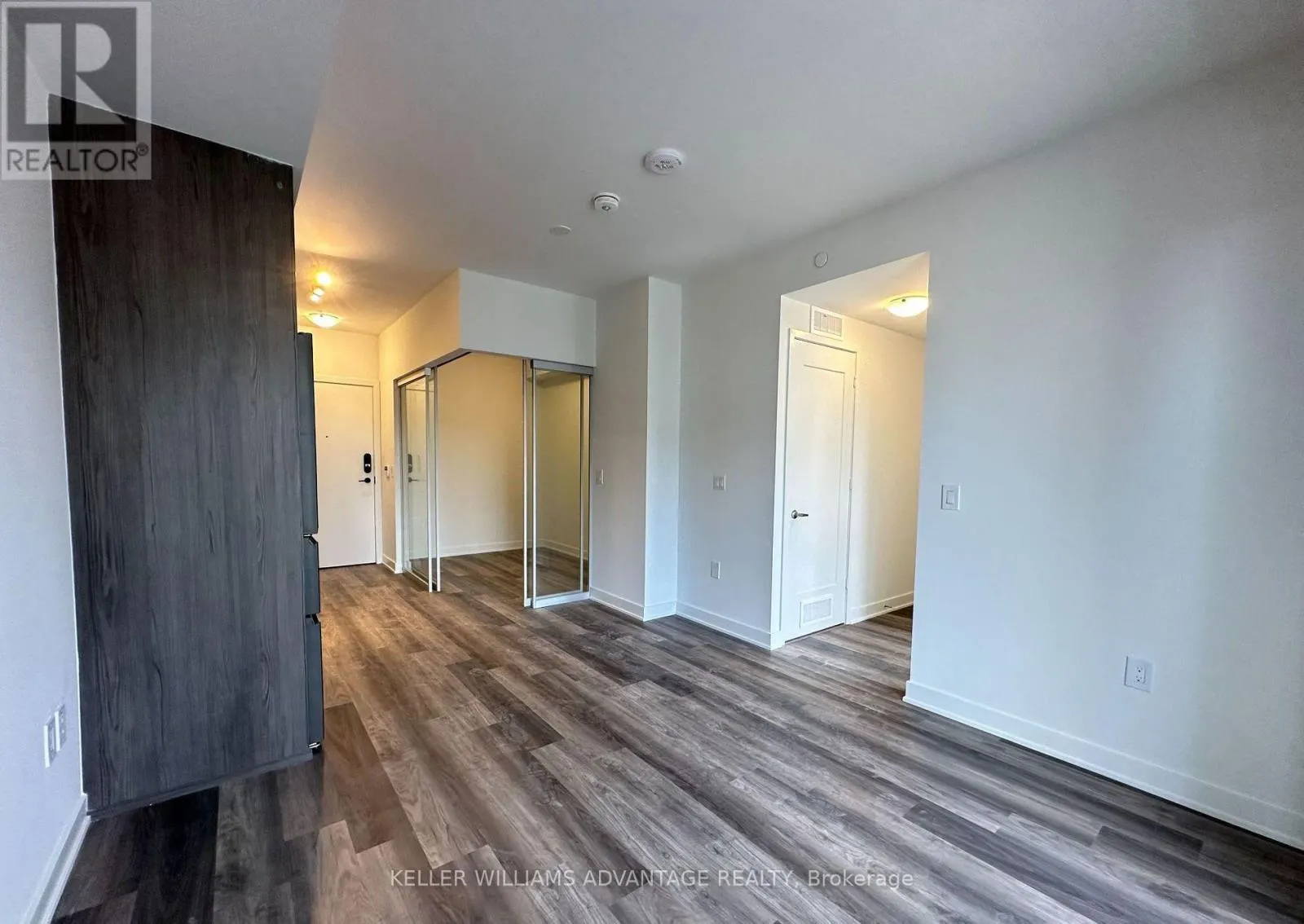 771 W - 135 LOWER SHERBOURNE STREET