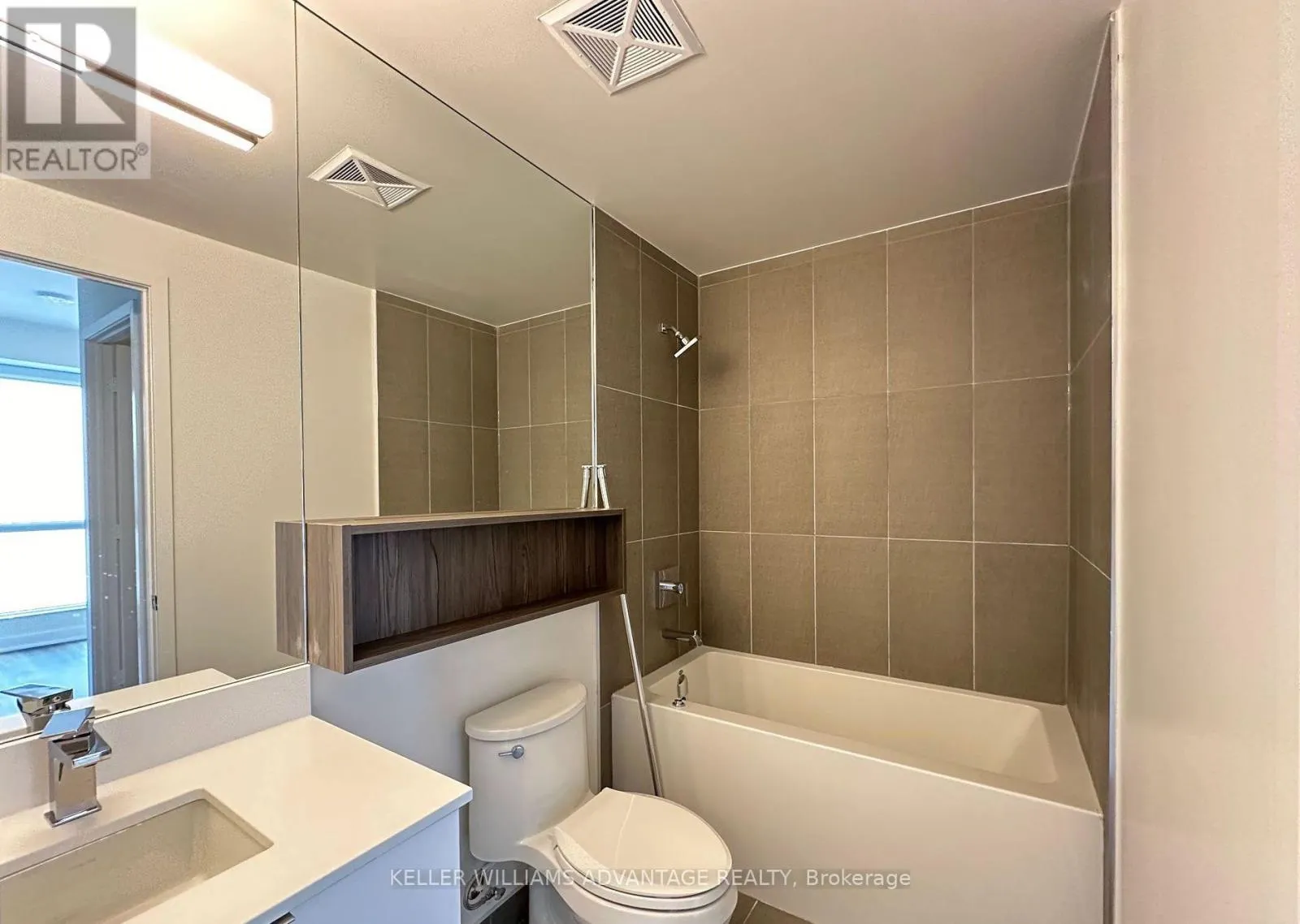 771 W - 135 LOWER SHERBOURNE STREET