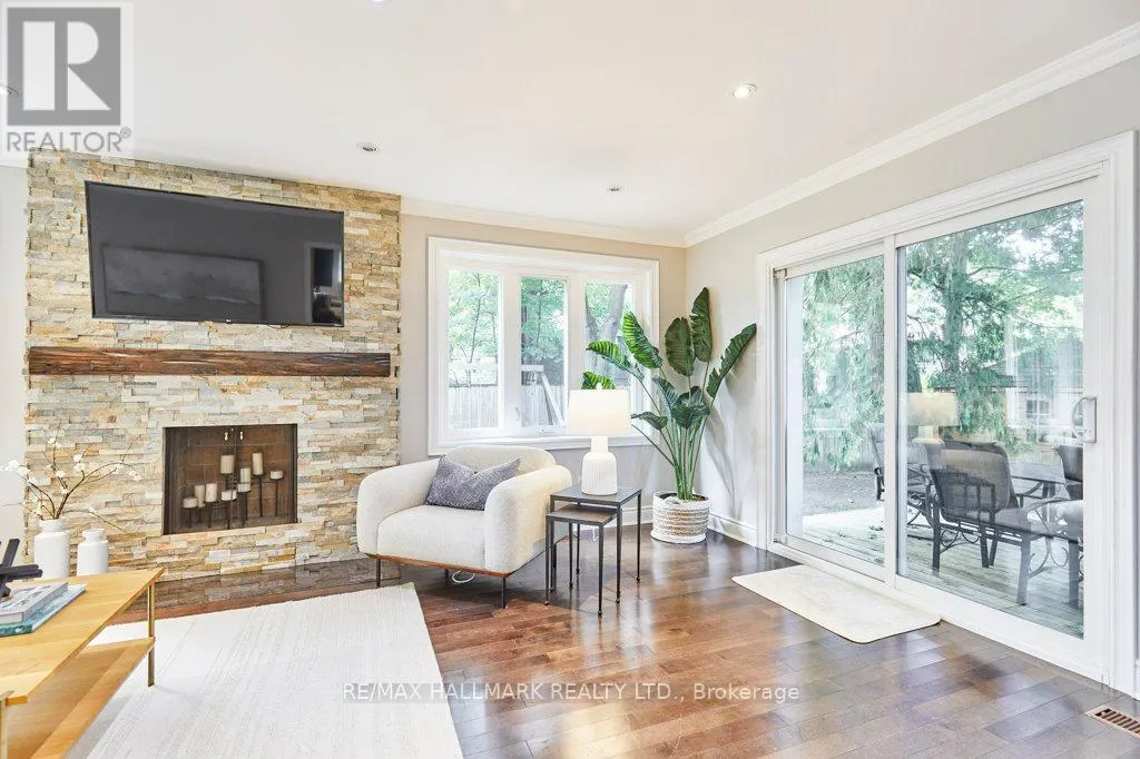 10 GLENTWORTH ROAD