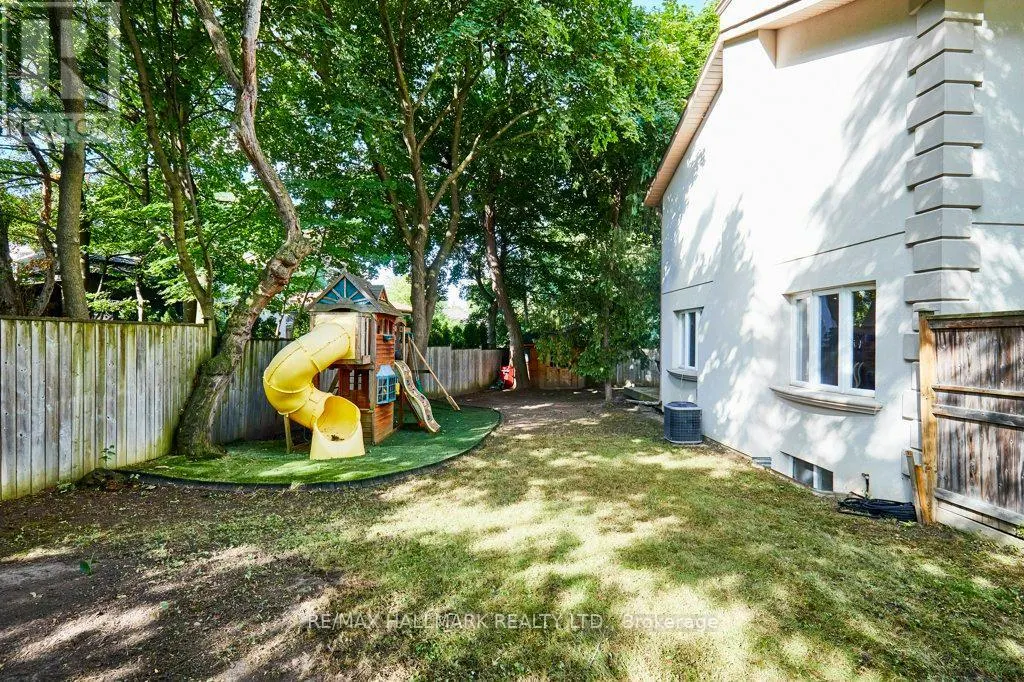 10 GLENTWORTH ROAD