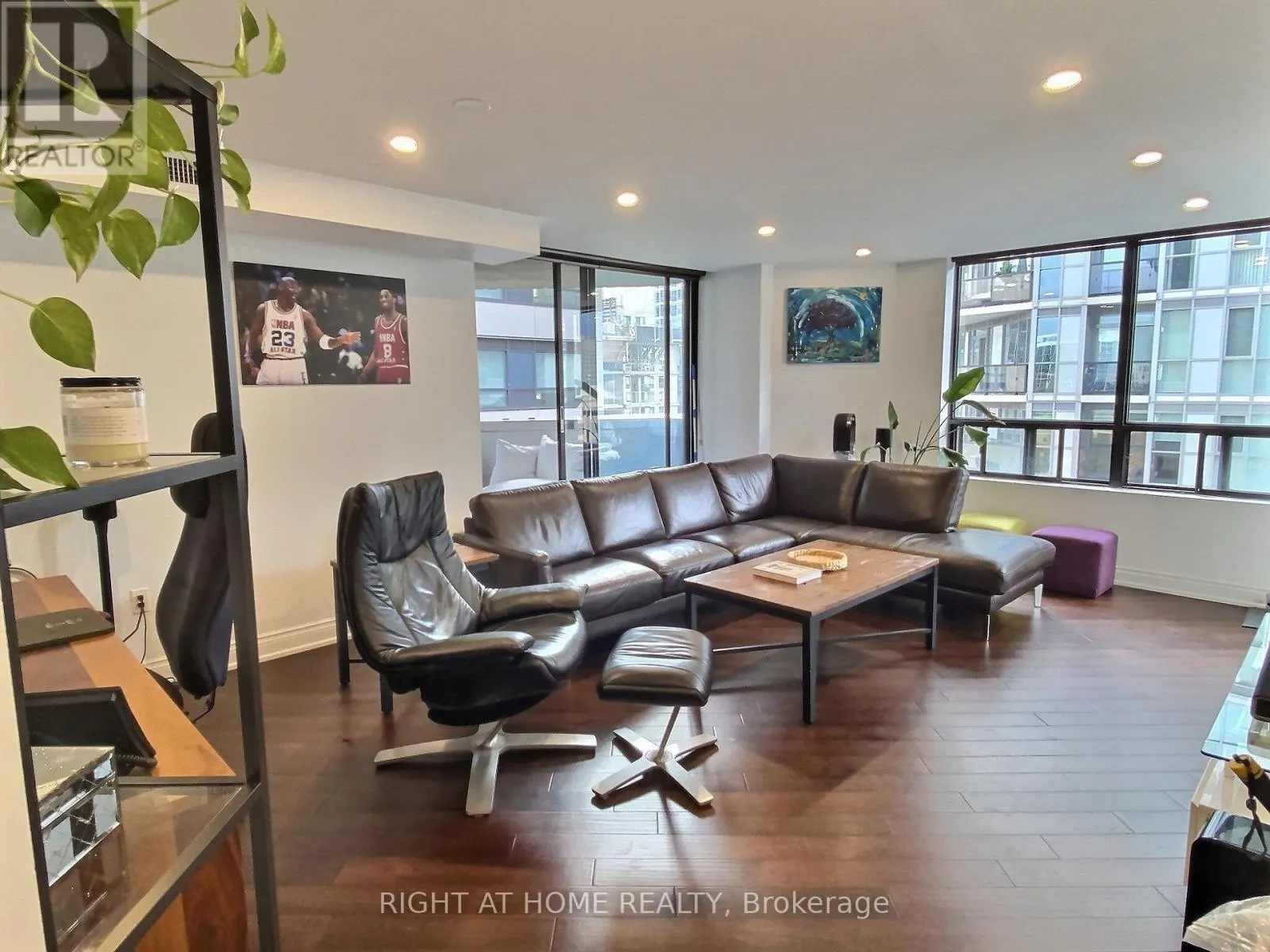 1004 - 192 JARVIS STREET