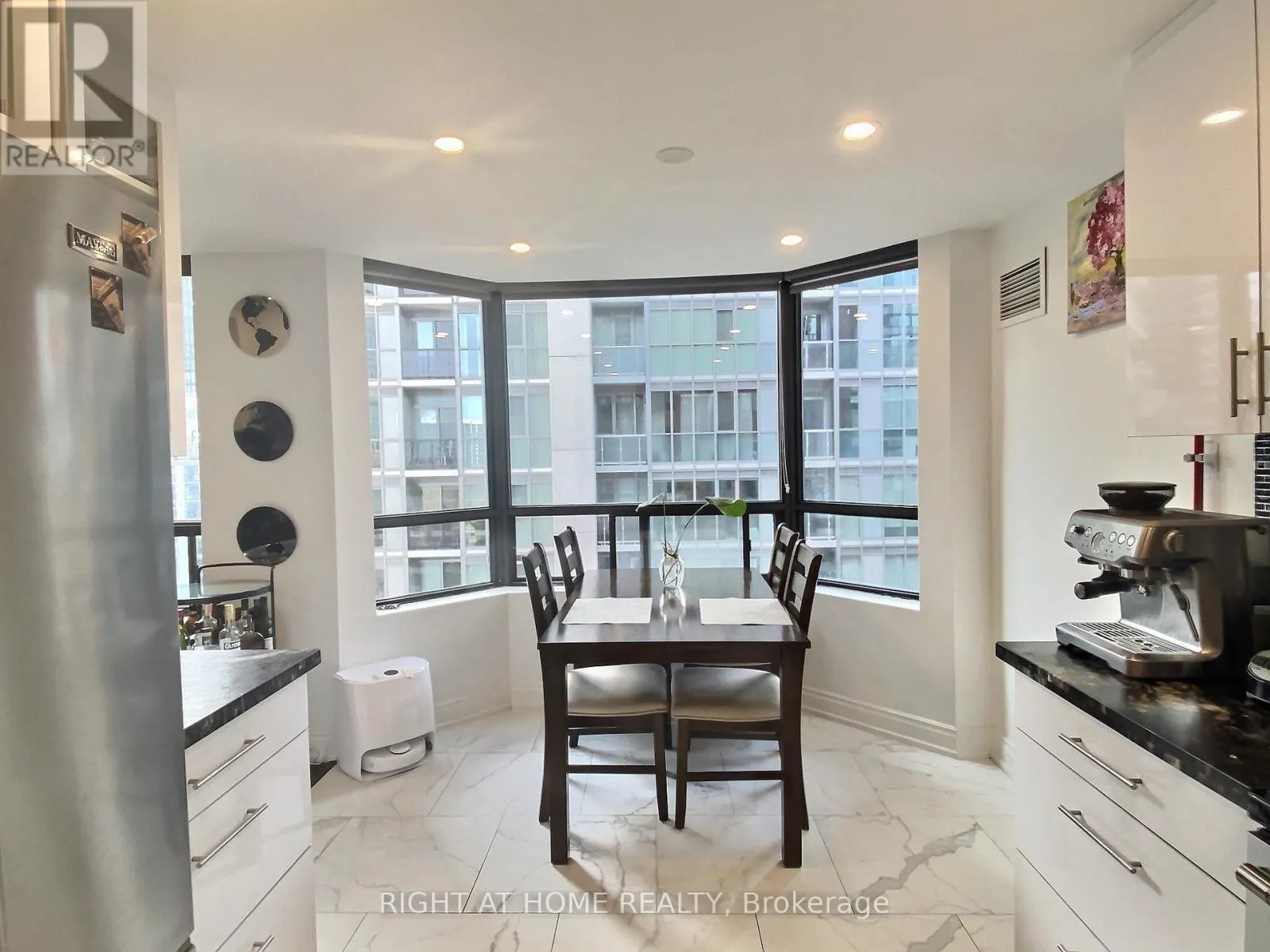 1004 - 192 JARVIS STREET