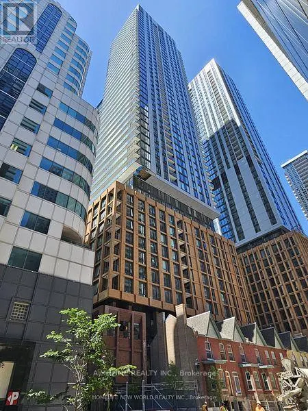1212 - 8 WIDMER STREET
